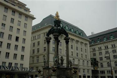 Vienna Center