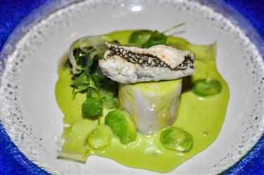 SLIGTHLY SALTED PIKE PERCH Favabeans, spinach & blanquette with aromatic herbs Kong Hans Kaelder